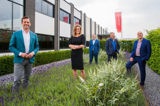 Bergfood Portret 2021 zwart